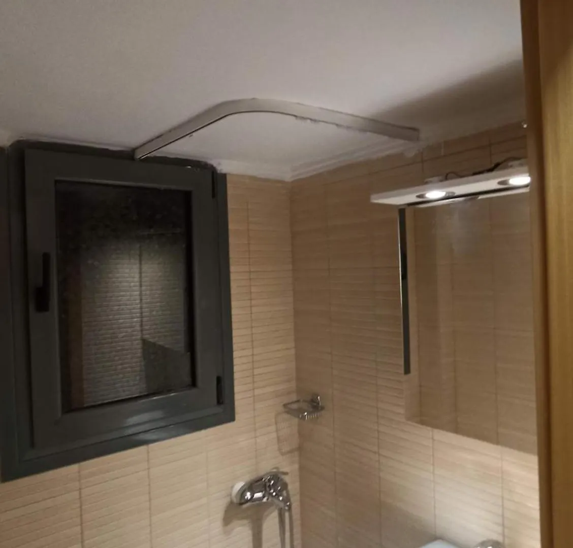 Thessaloniki Apartment In Heart Of The City Grécia